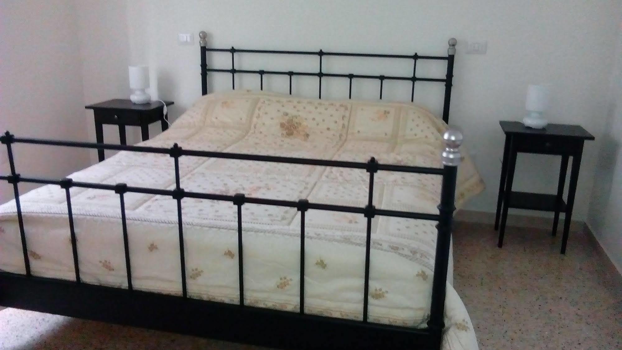Bed & Breakfast Domus Aurea 3*